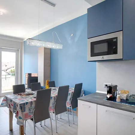 Appartement Glamuor 1 *